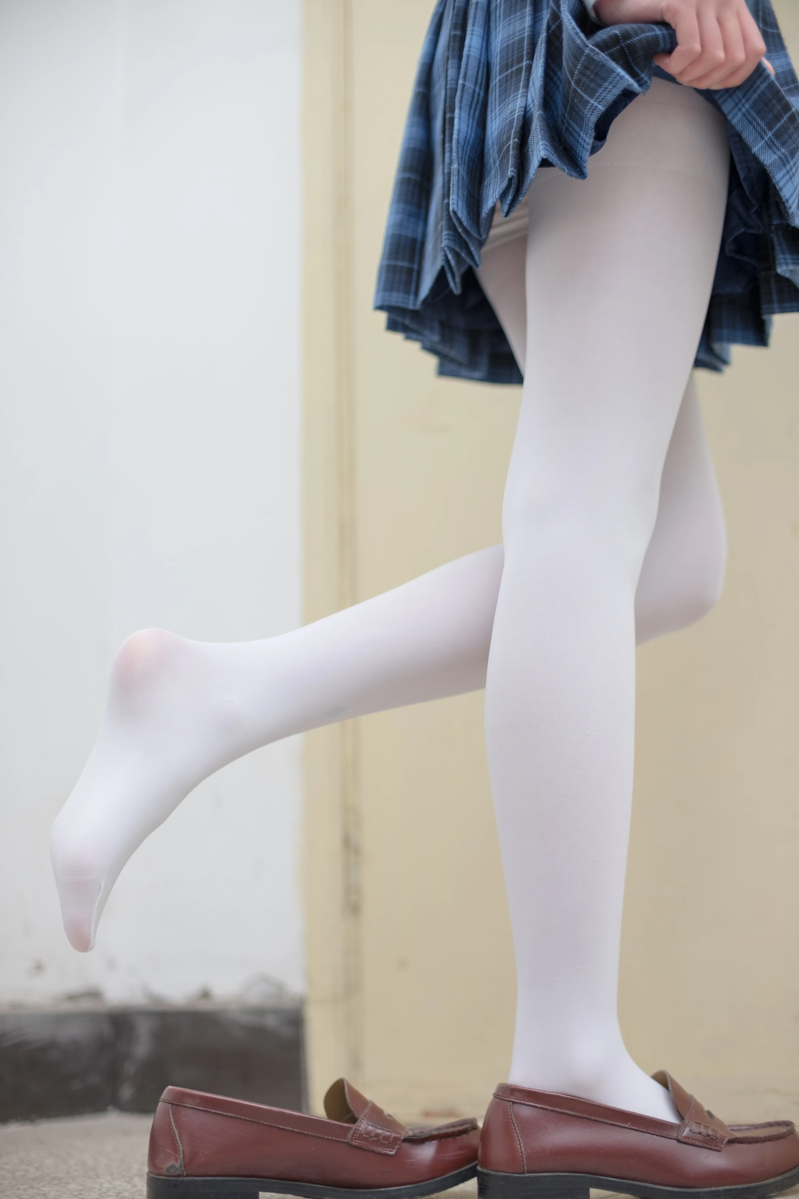 森萝财团 R15-044 [94P]插图3